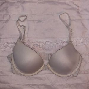 White Flirtitude bra